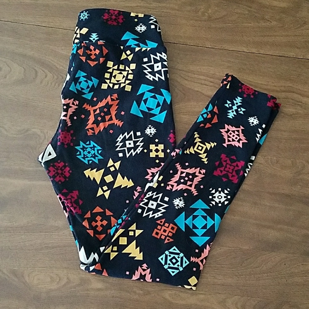NWT LuLaRoe OS leggings
